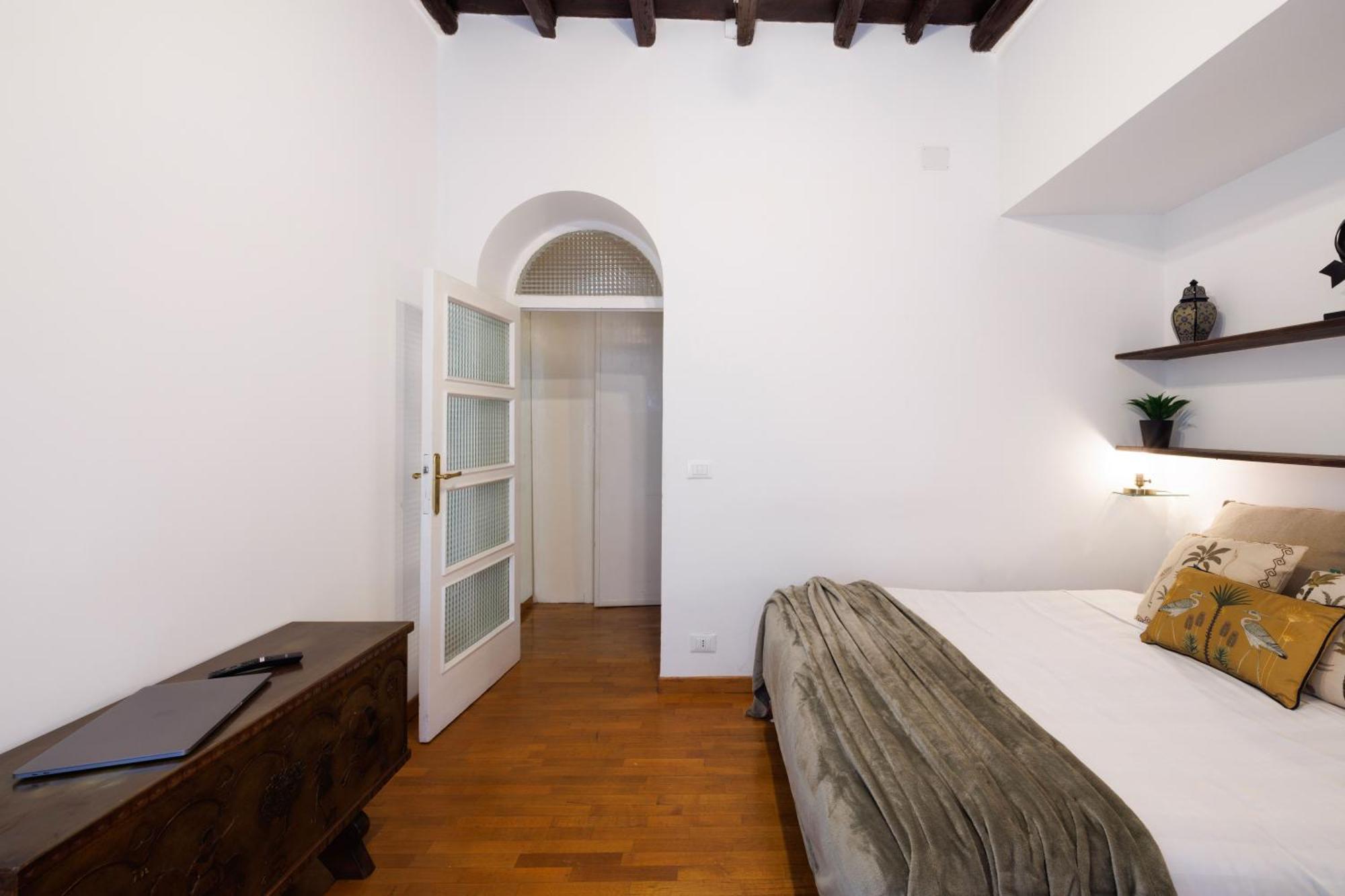 Gesu E Maria Balcony Apt At Spanish Steps 로마 외부 사진