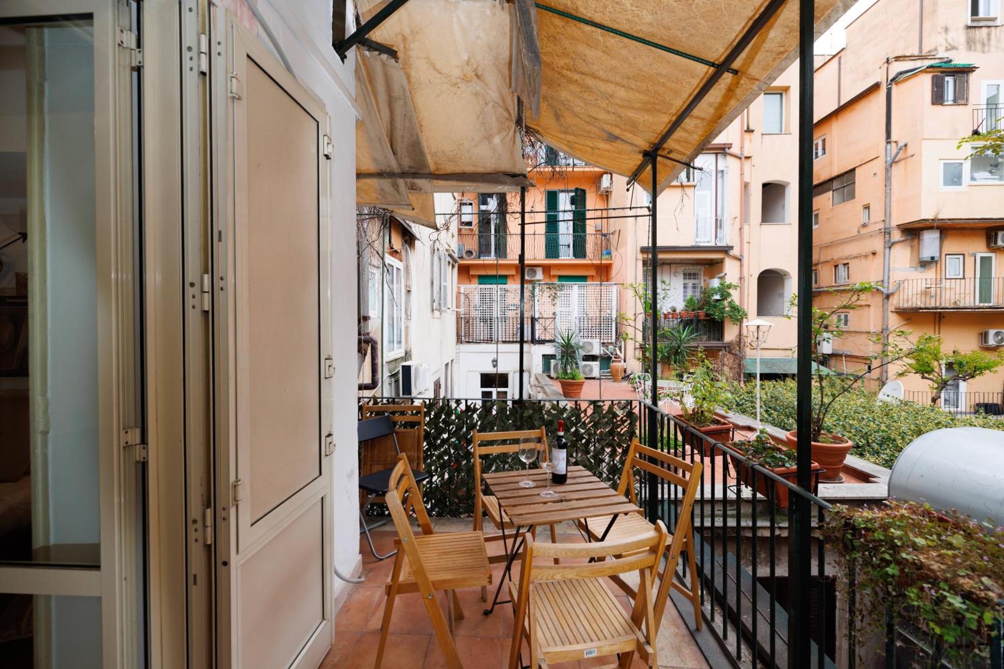 Gesu E Maria Balcony Apt At Spanish Steps 로마 외부 사진