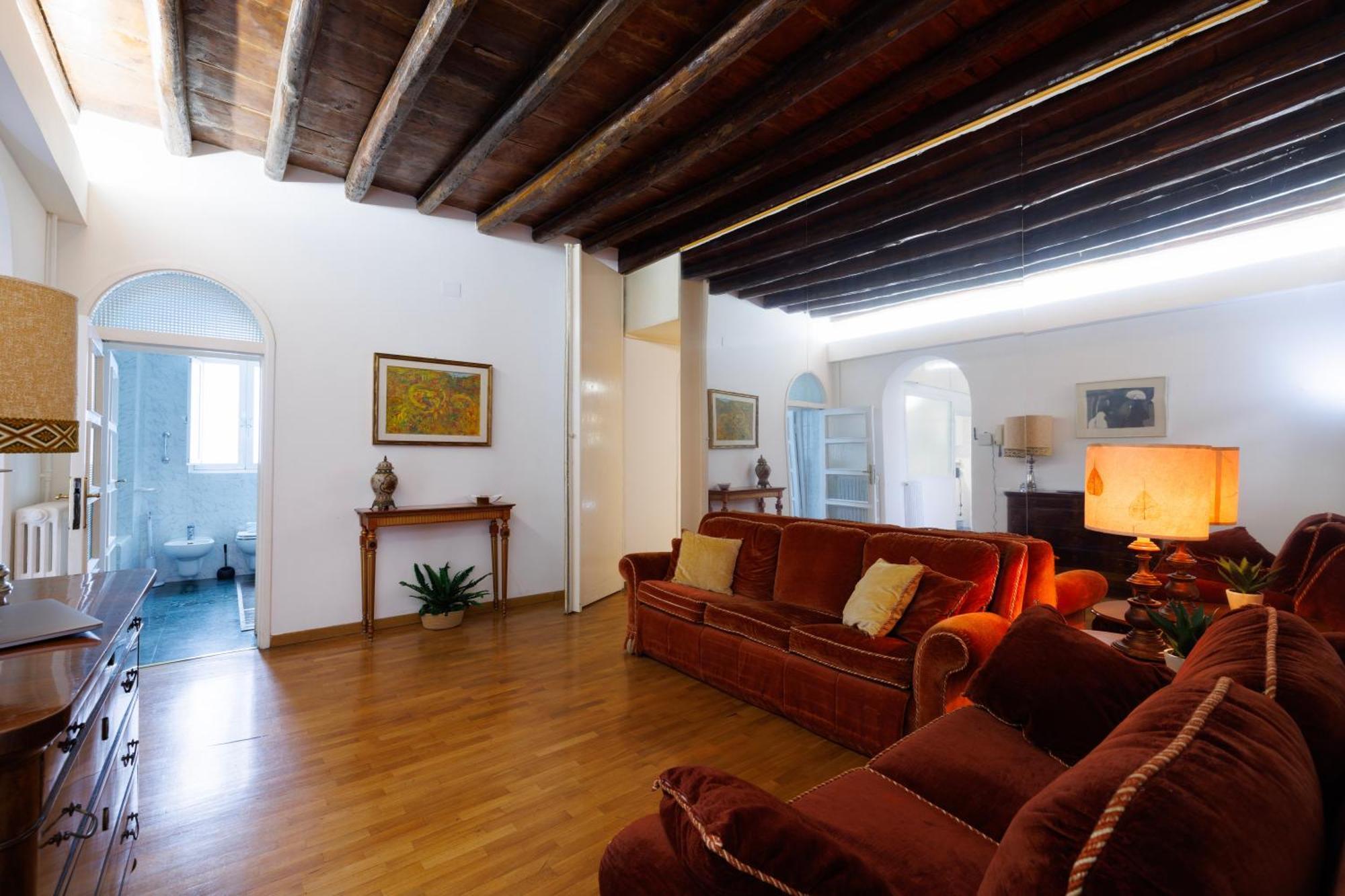 Gesu E Maria Balcony Apt At Spanish Steps 로마 외부 사진