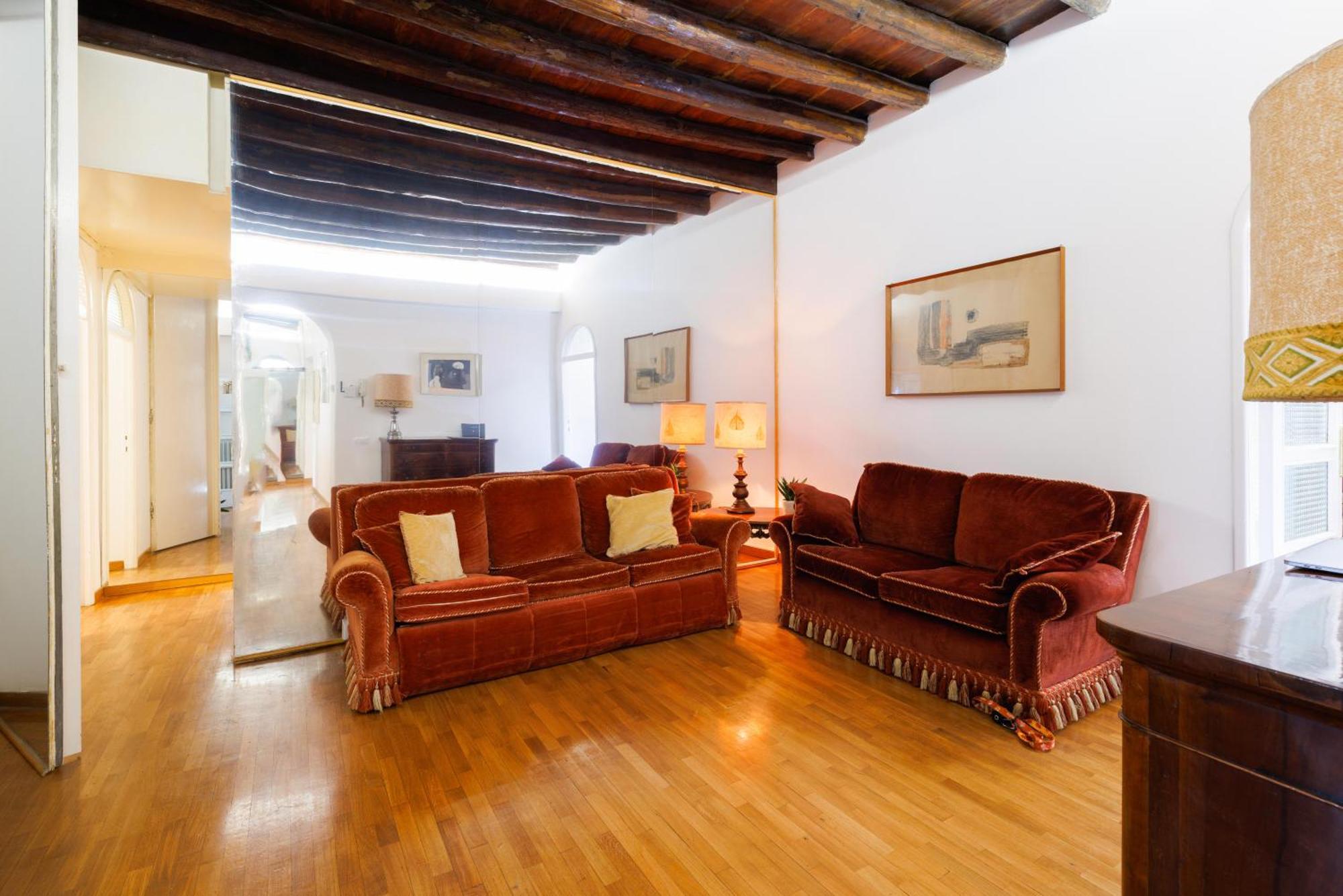 Gesu E Maria Balcony Apt At Spanish Steps 로마 외부 사진