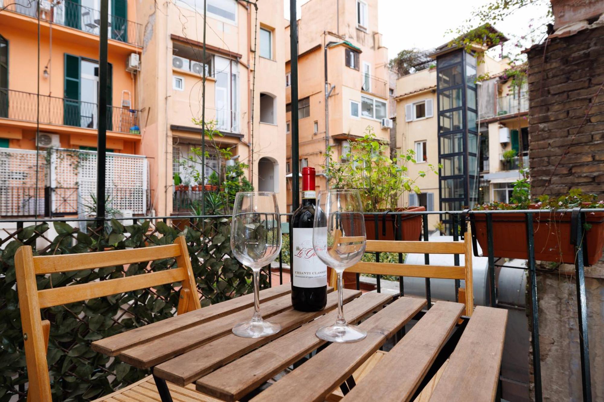 Gesu E Maria Balcony Apt At Spanish Steps 로마 외부 사진